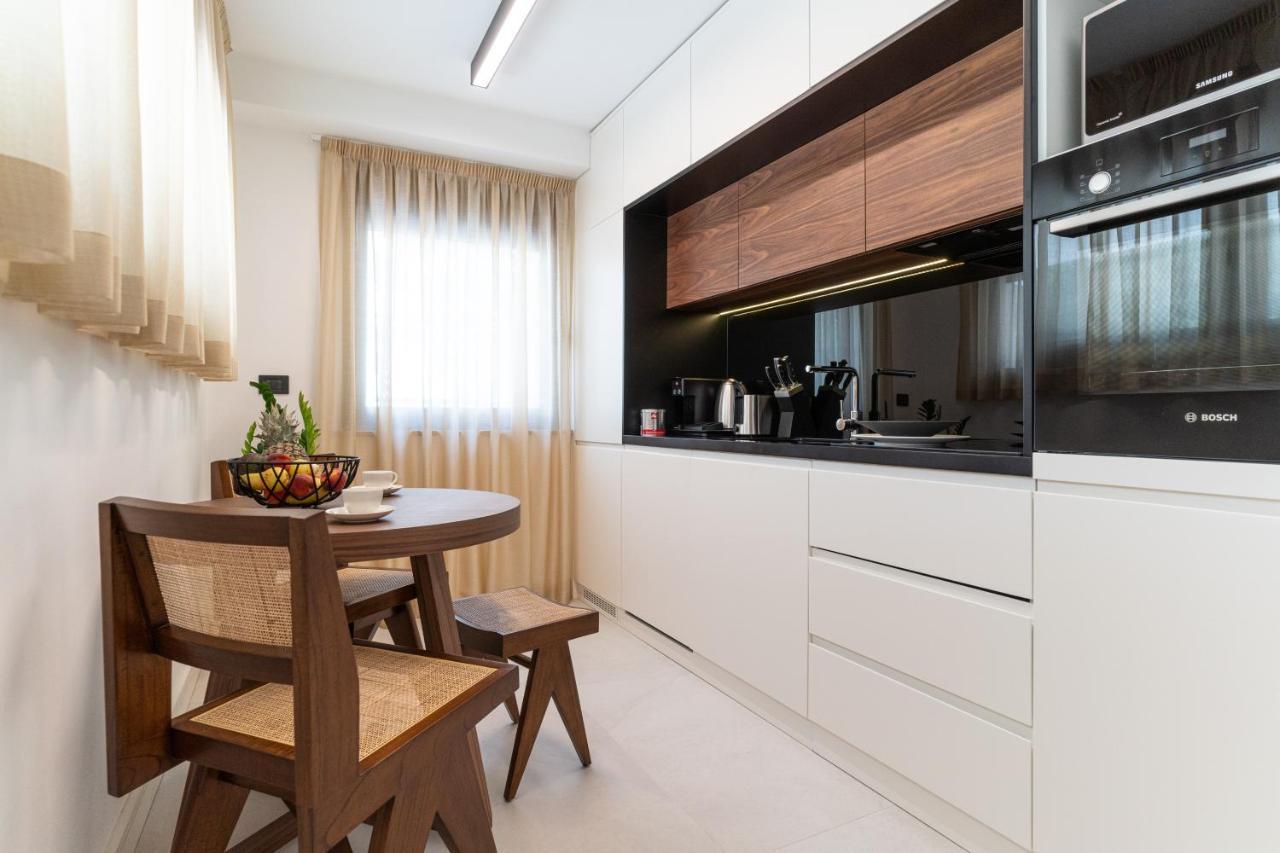 Ez Luxury Living Appartement Rovinj Buitenkant foto