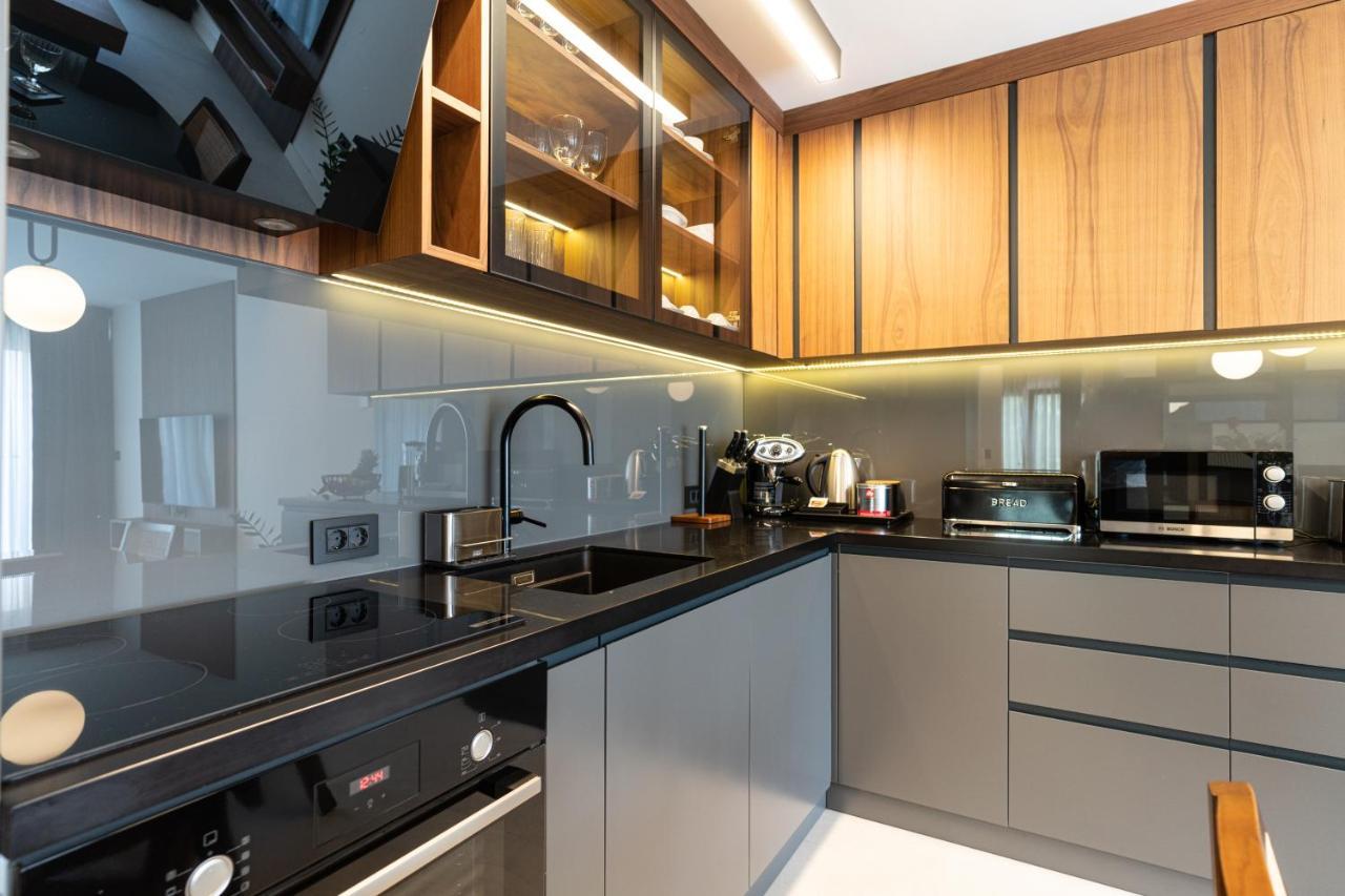 Ez Luxury Living Appartement Rovinj Buitenkant foto