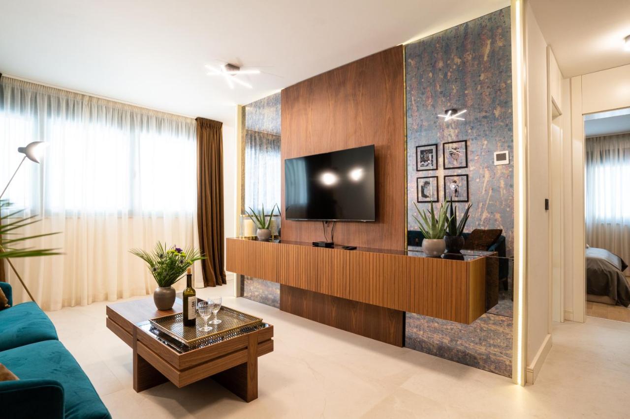 Ez Luxury Living Appartement Rovinj Buitenkant foto